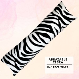 ALMOHADÓN ABRAZABLE CEBRA